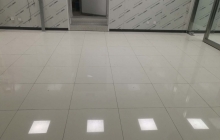 防靜電地板合適于各種工業(yè)廠房